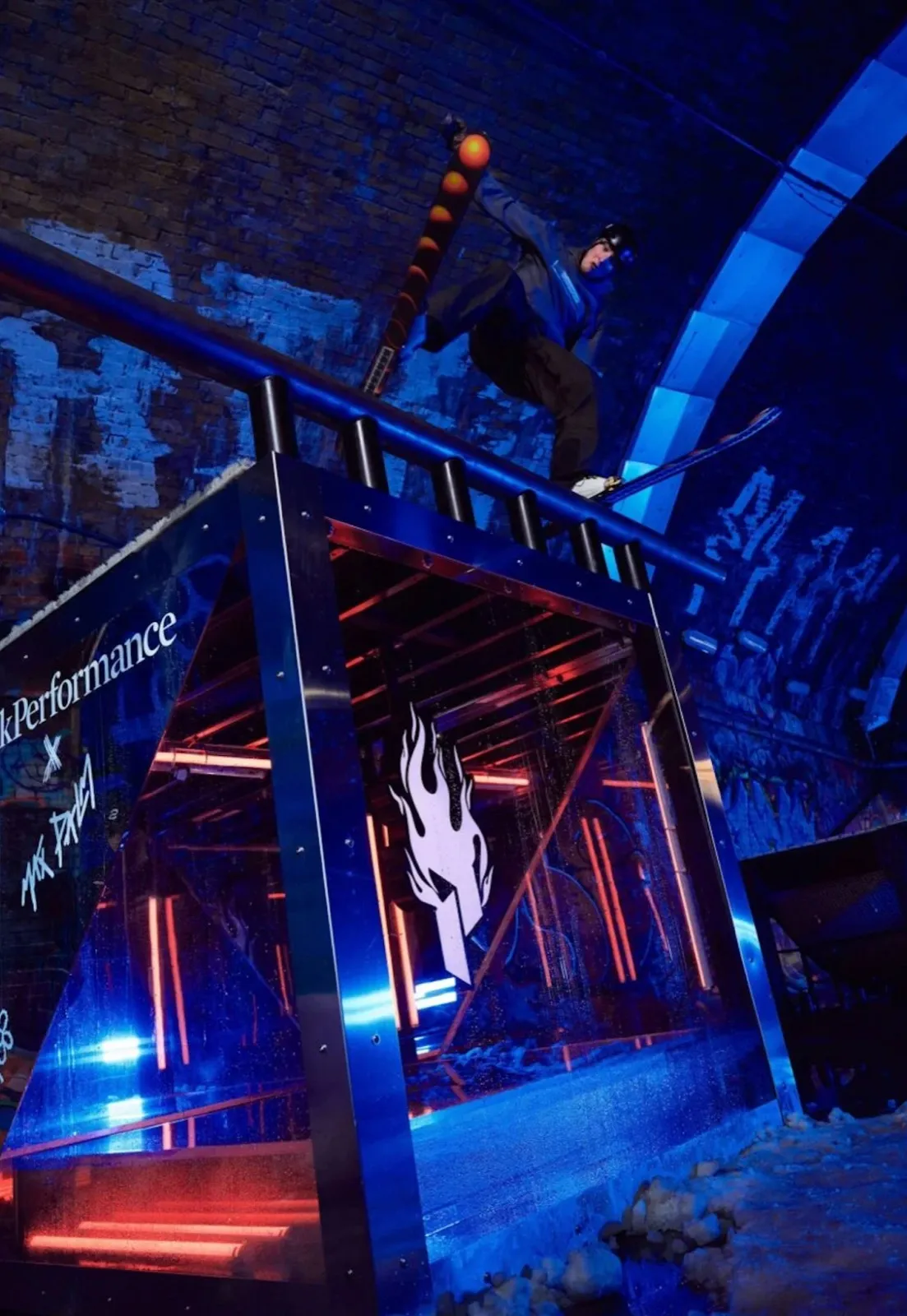 Peak Performance launch set