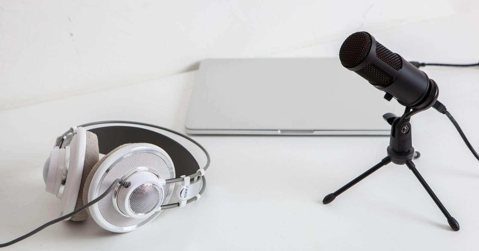 Headphone and mic on a desk