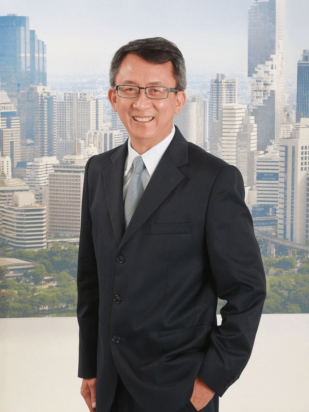 Portrait of Mr. PORNSON PATANASIN, Chief Operating Officer.