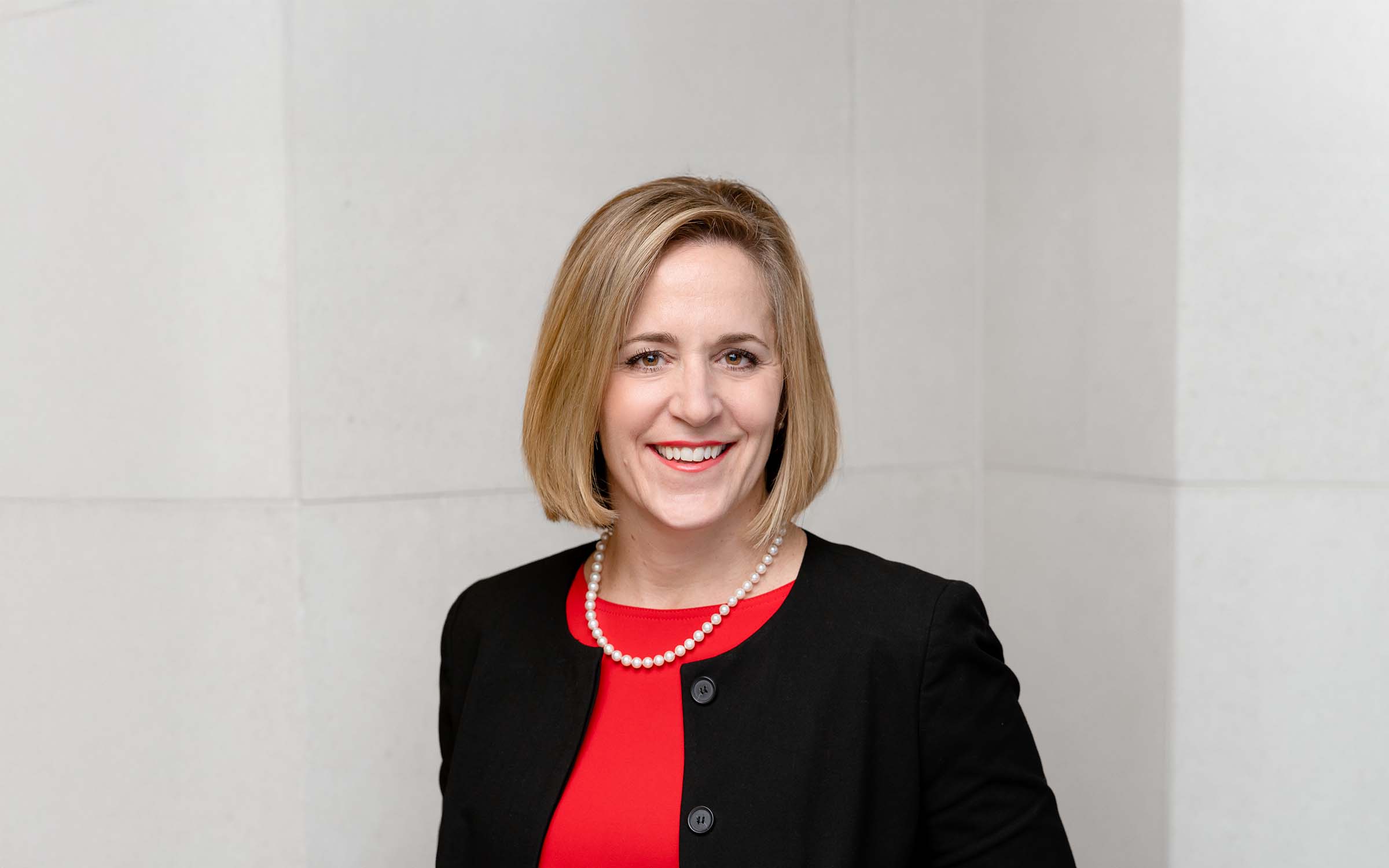 Nancy Kramek Connolly headshot, Hammes Partners