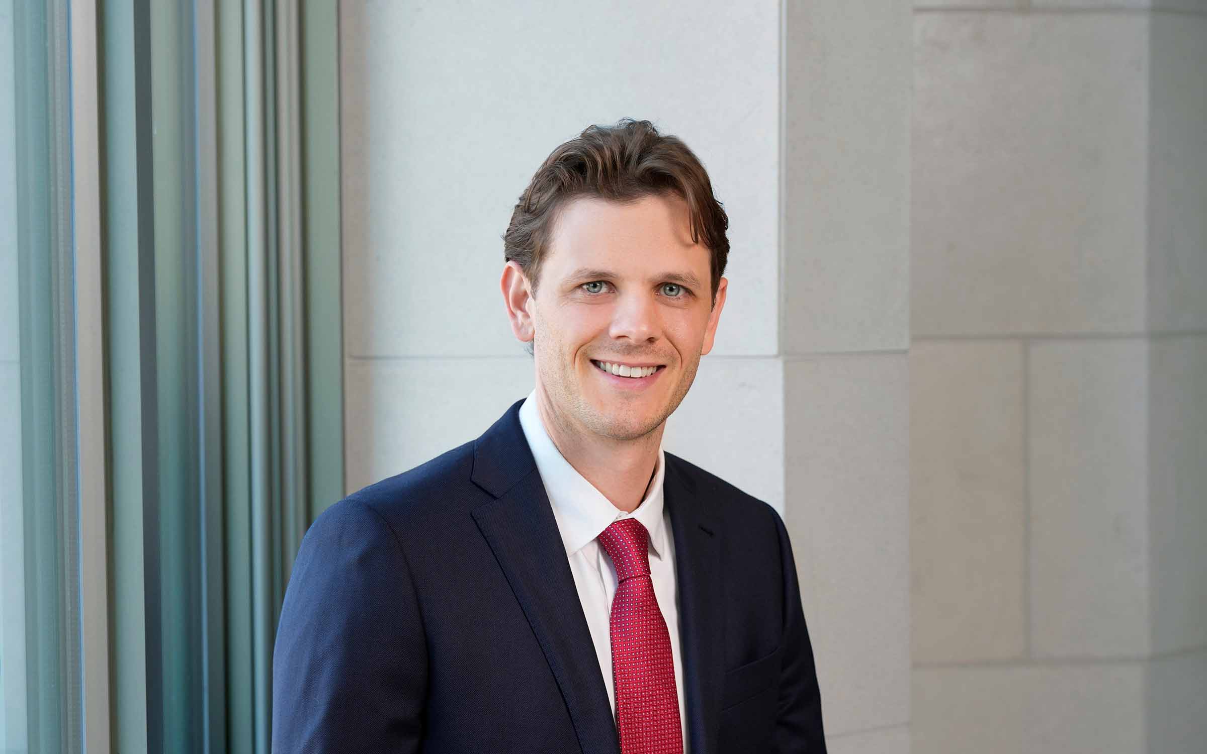Zach Evers headshot, Hammes Partners