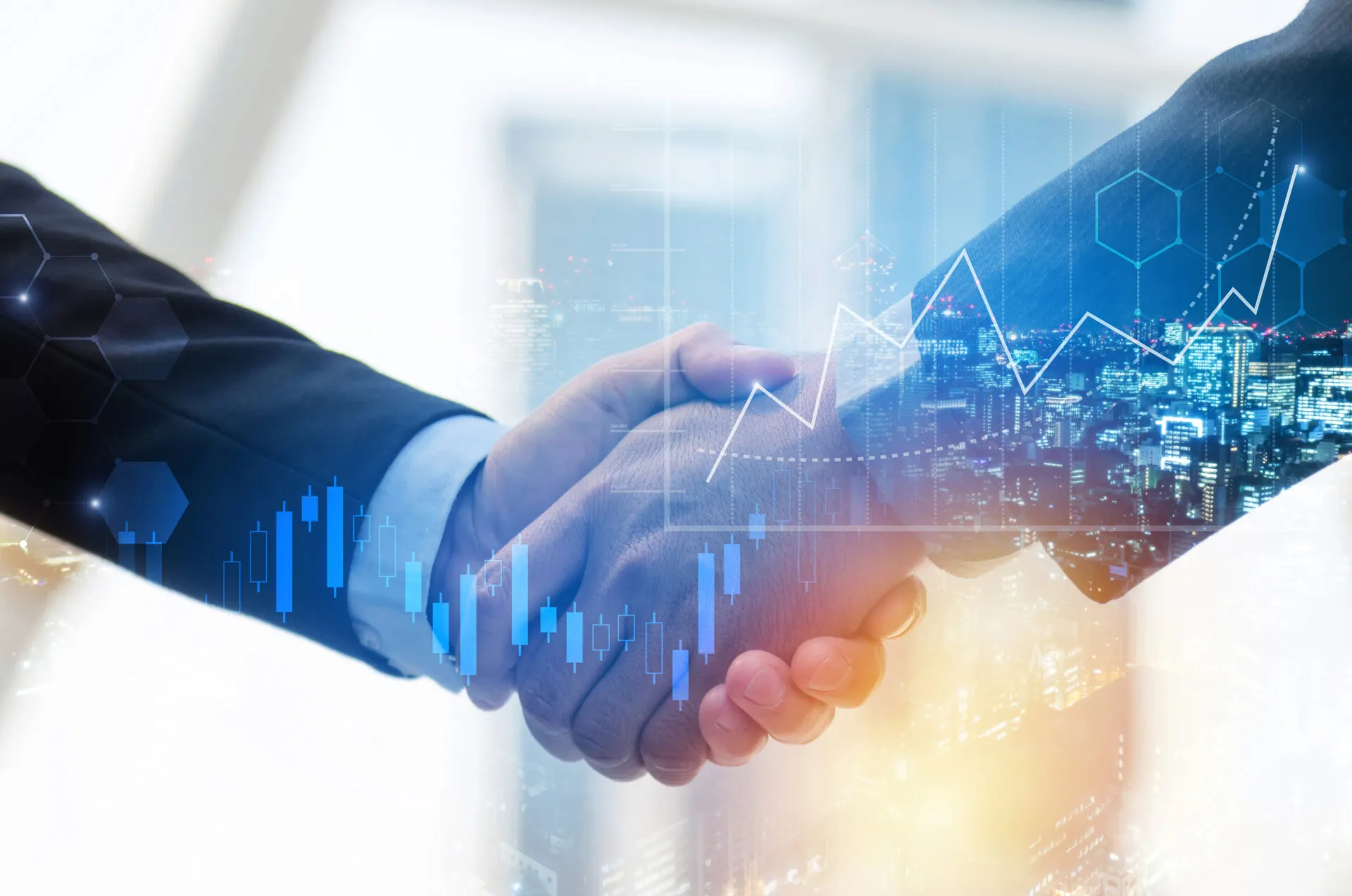 Two business partners shaking hands, symbolizing PMR Global's long-term customer relationships