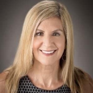 How CEO Jill Belconis, a 30-year business veteran, pivoted to coaching.