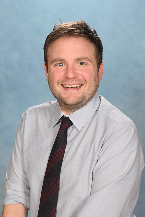Headshot of Mr E Powe, Headteacher.