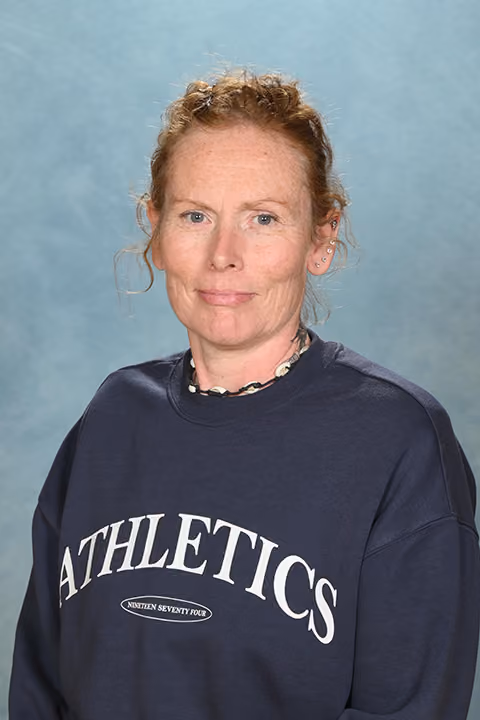 Headshot of Miss D Clayton, Support Staff