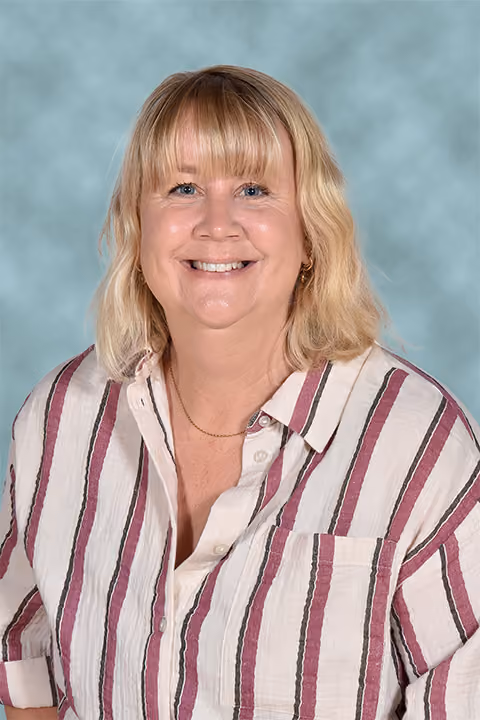 Headshot of Mrs K Young, Play Practitioner.