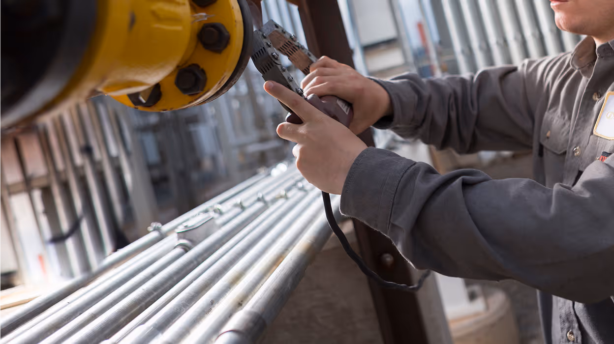 Remote and on-site troubleshooting service