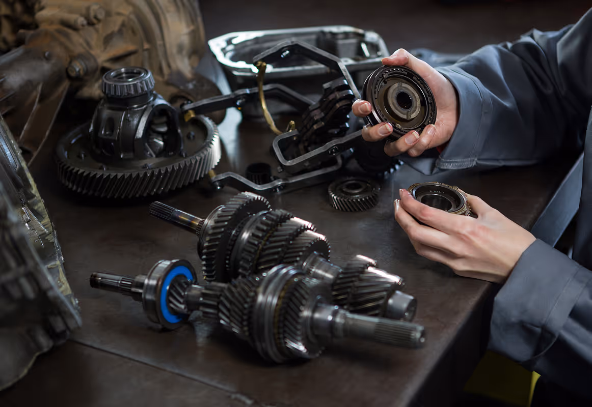 Spare parts ordering and inventory service