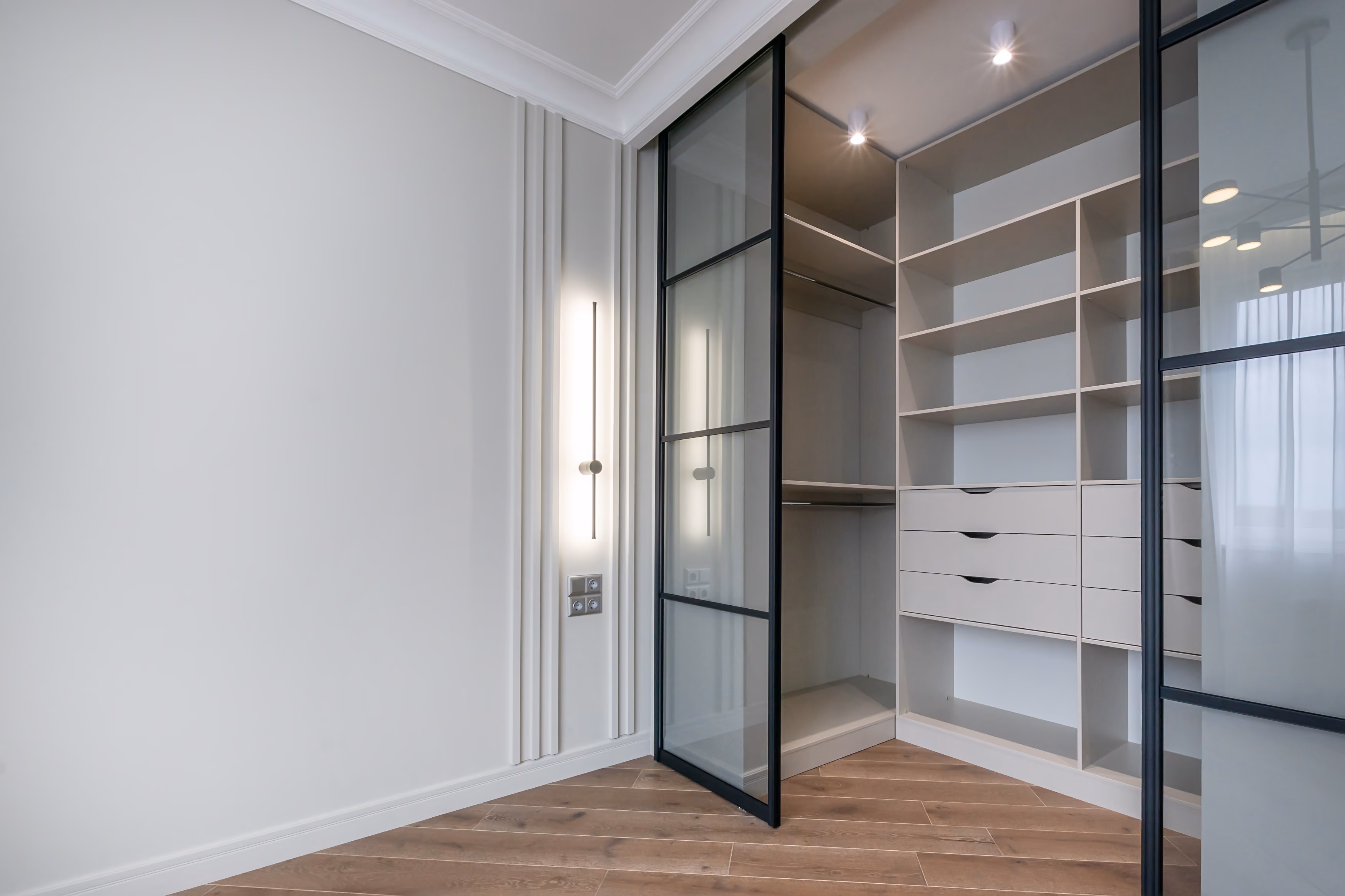 Start your closet transformation with Corbella