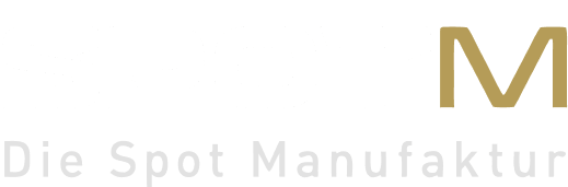 "SPOTM-Logo in Weiß und Gold mit Slogan 'Die Spot Manufaktur' darunter."