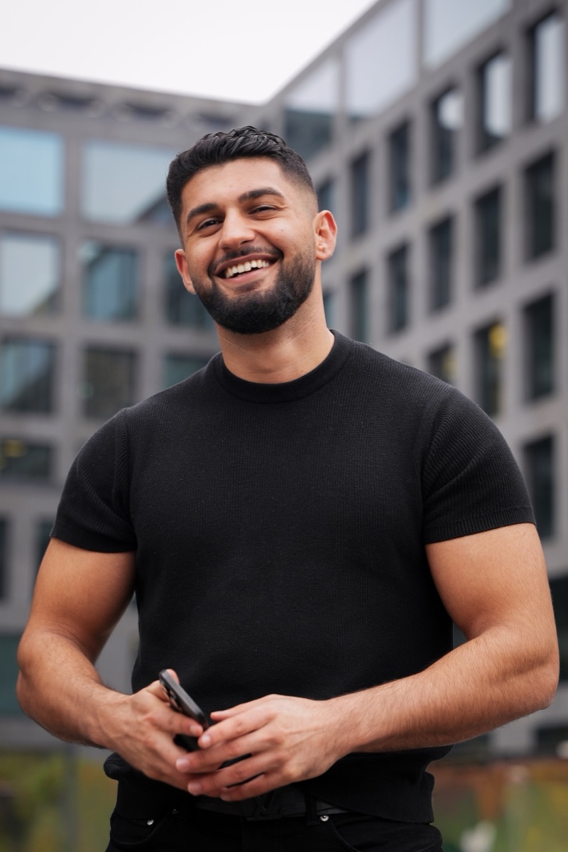 Portrait Jusuf Slewe, Unternehmer · Co-Gründer