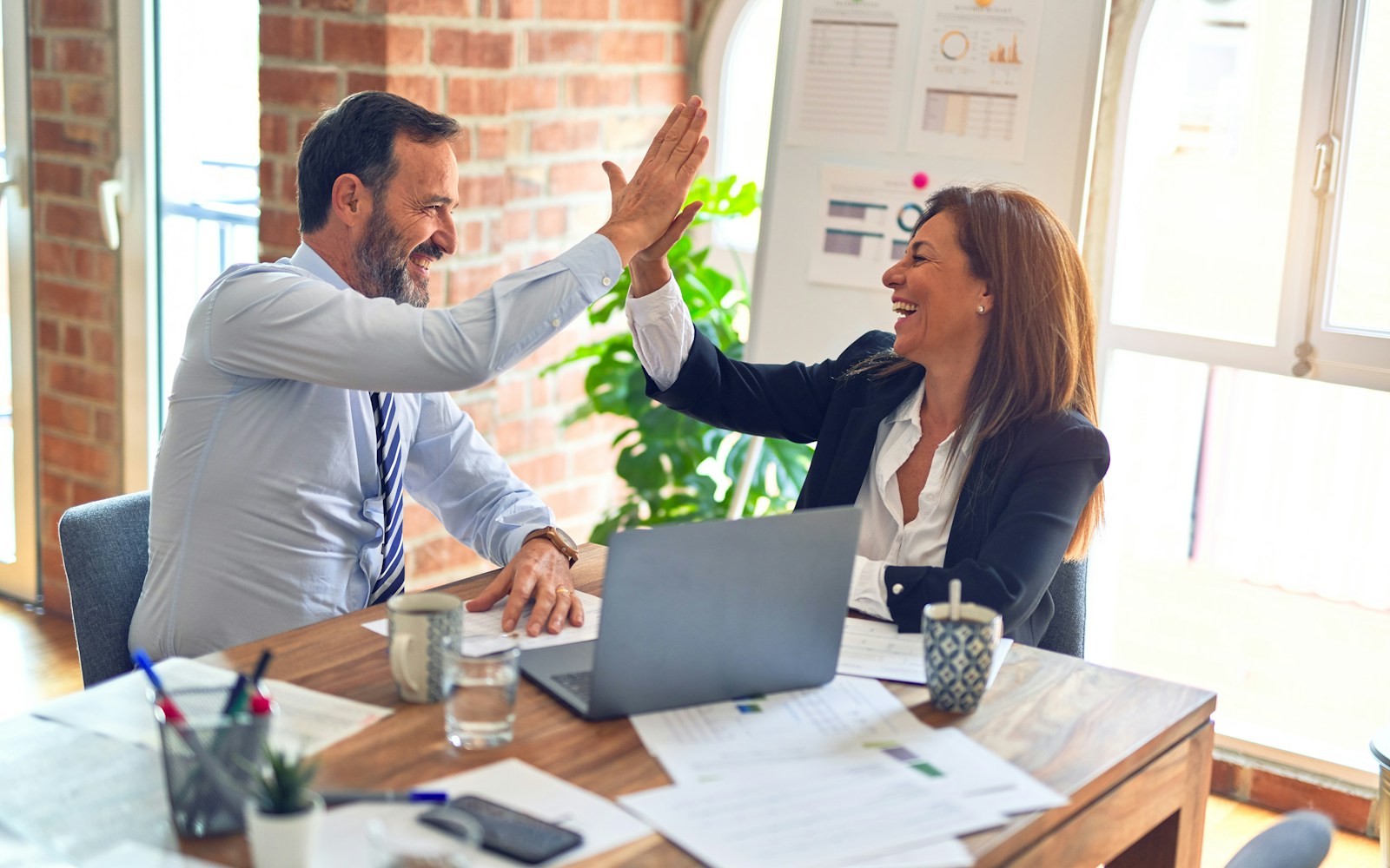 Couple collaborating on retirement planning