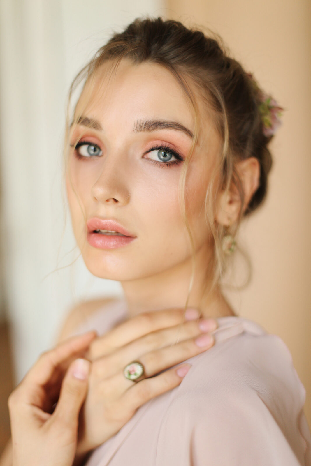 Elegant bridal look for a European wedding
