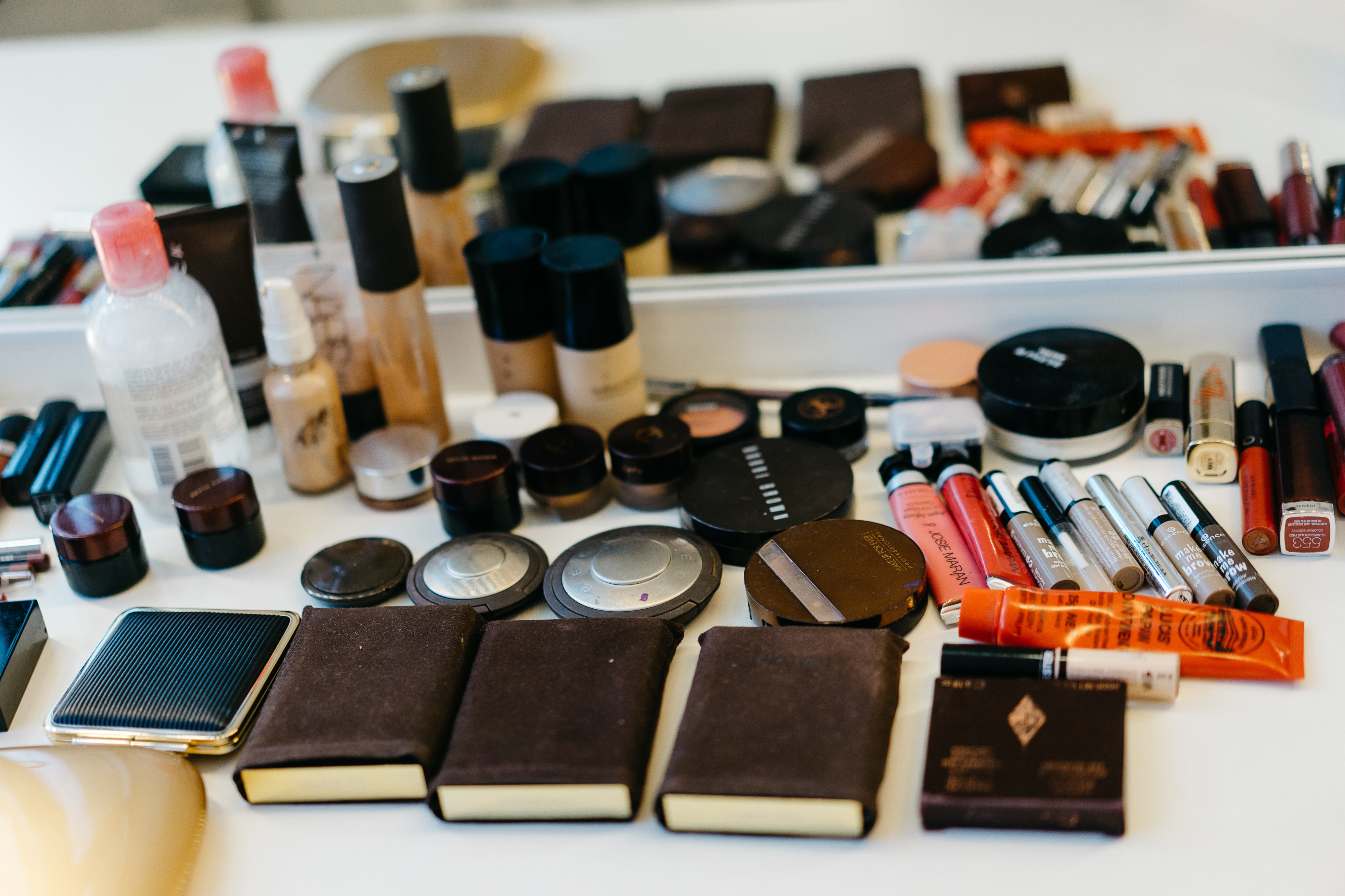 Bridal makeup artist at work, wedding morning