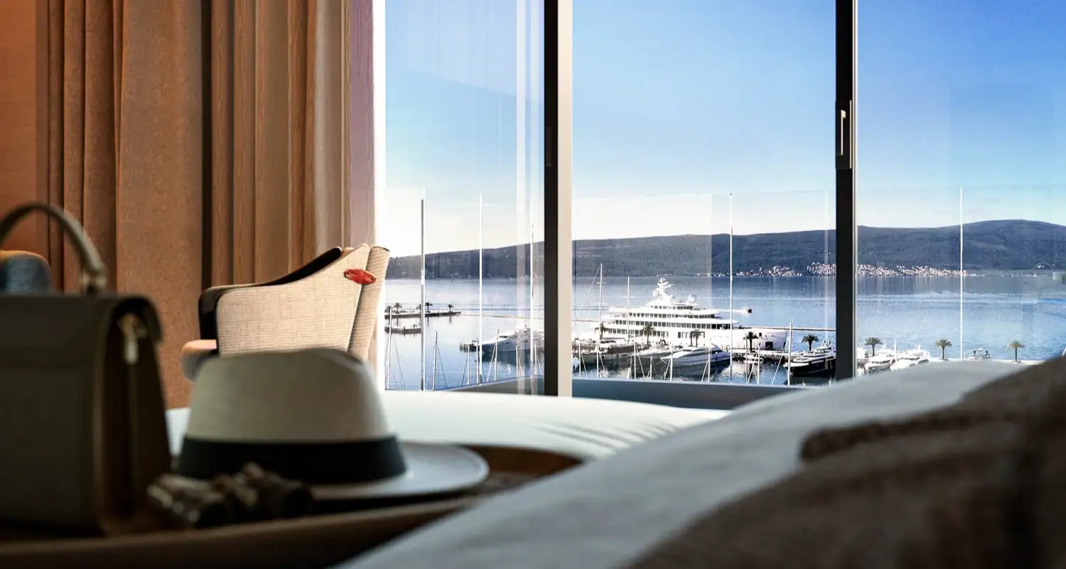 Aeris Residences at Synchro Yards, Porto Montenegro