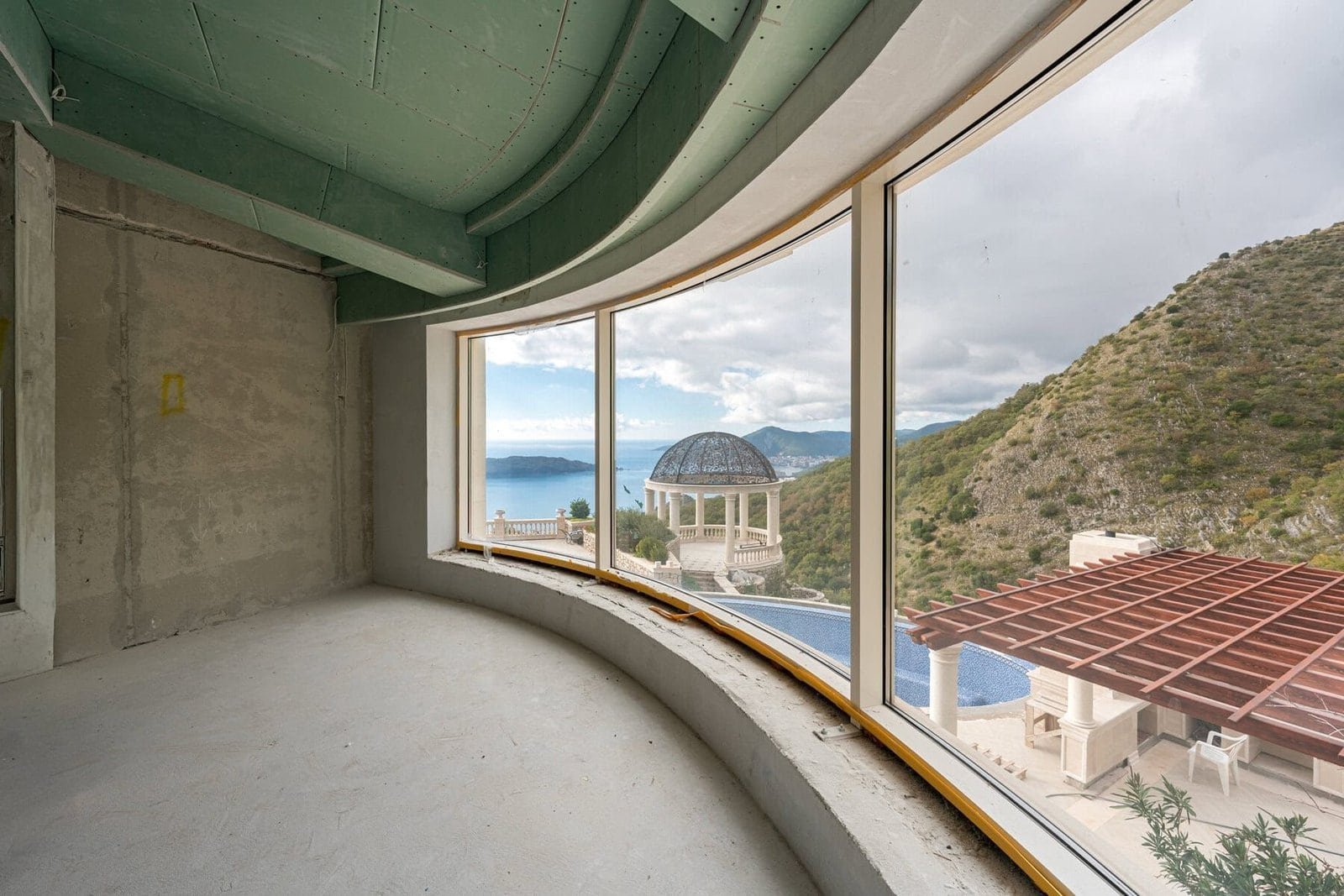 Eleven-Bedroom Private Estate in Kuljače, Budva Riviera