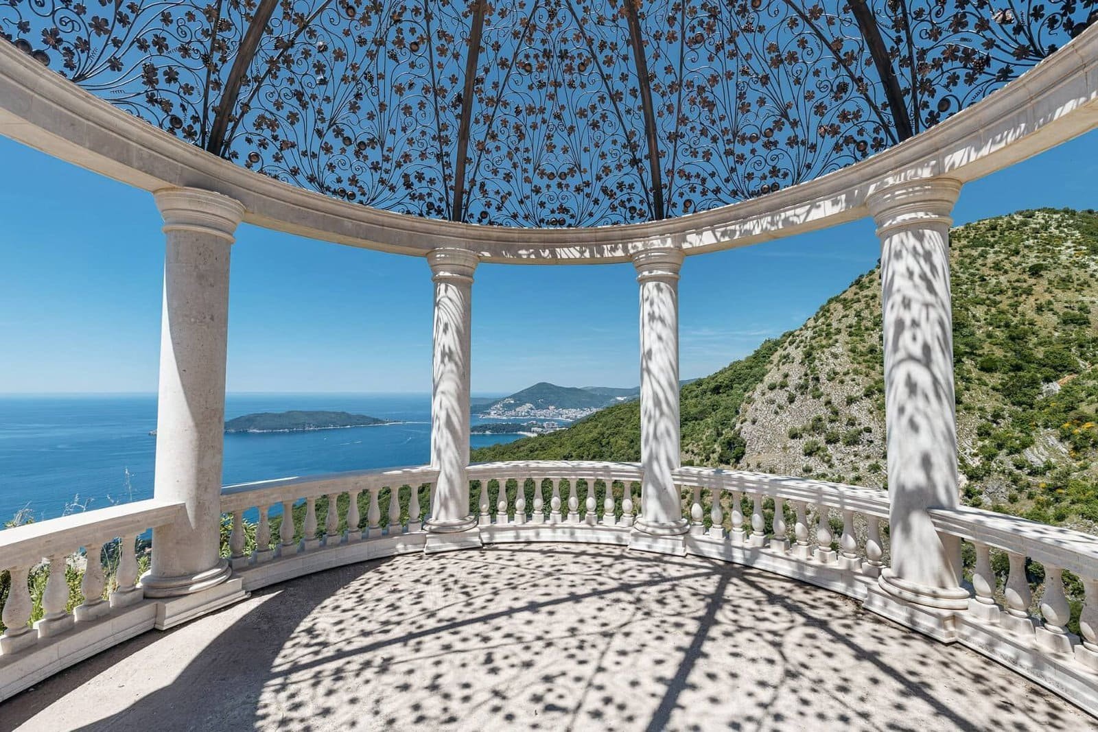 Eleven-Bedroom Private Estate in Kuljače, Budva Riviera