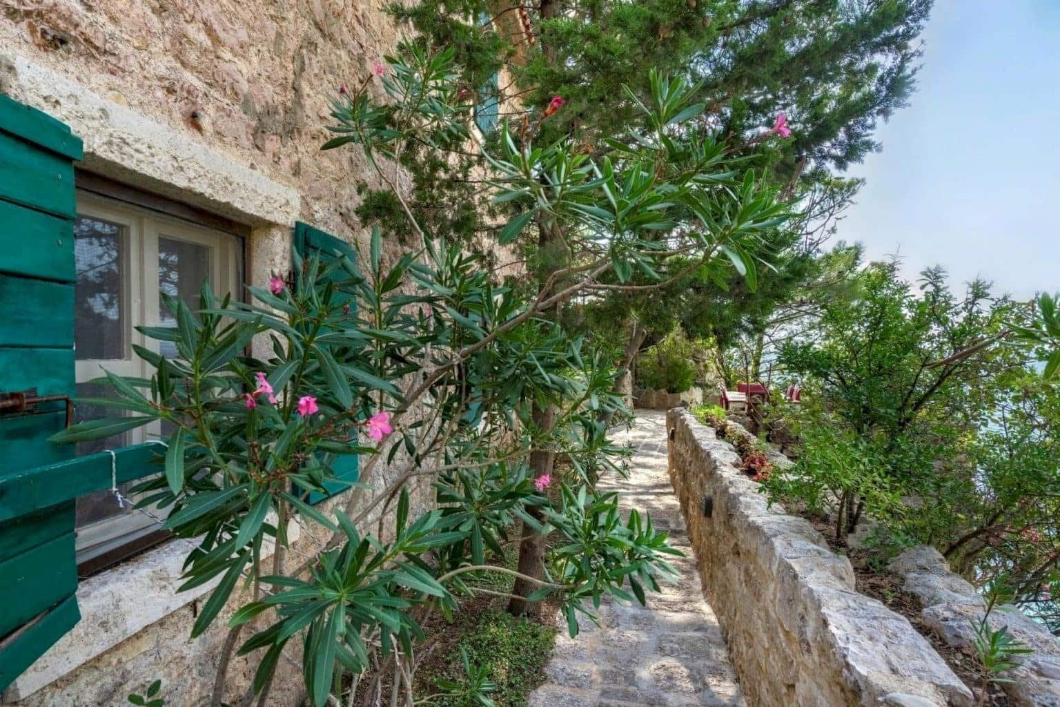 Peninsula Villa in Reževići, Budva Riviera