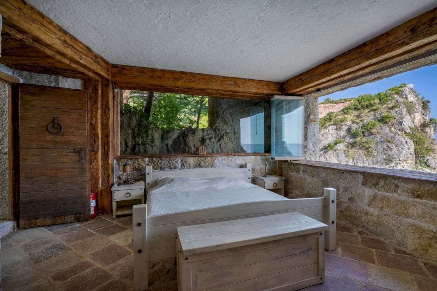 Peninsula Villa in Reževići, Budva Riviera