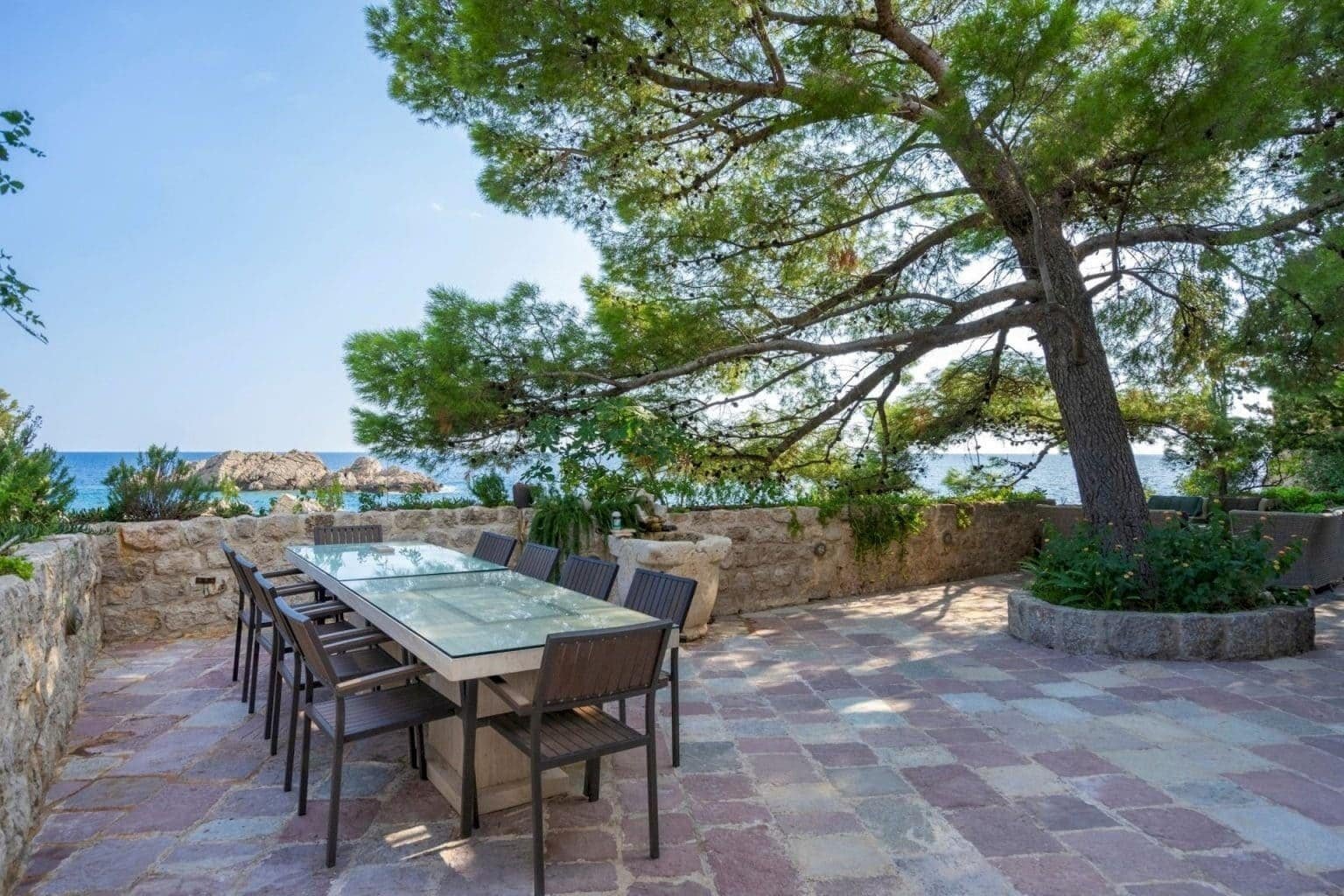 Peninsula Villa in Reževići, Budva Riviera