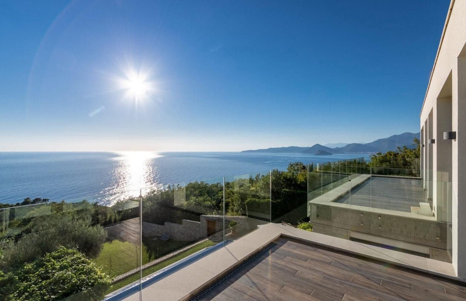 Five-Bedroom Villa Panorama in Reževići, Budva Riviera