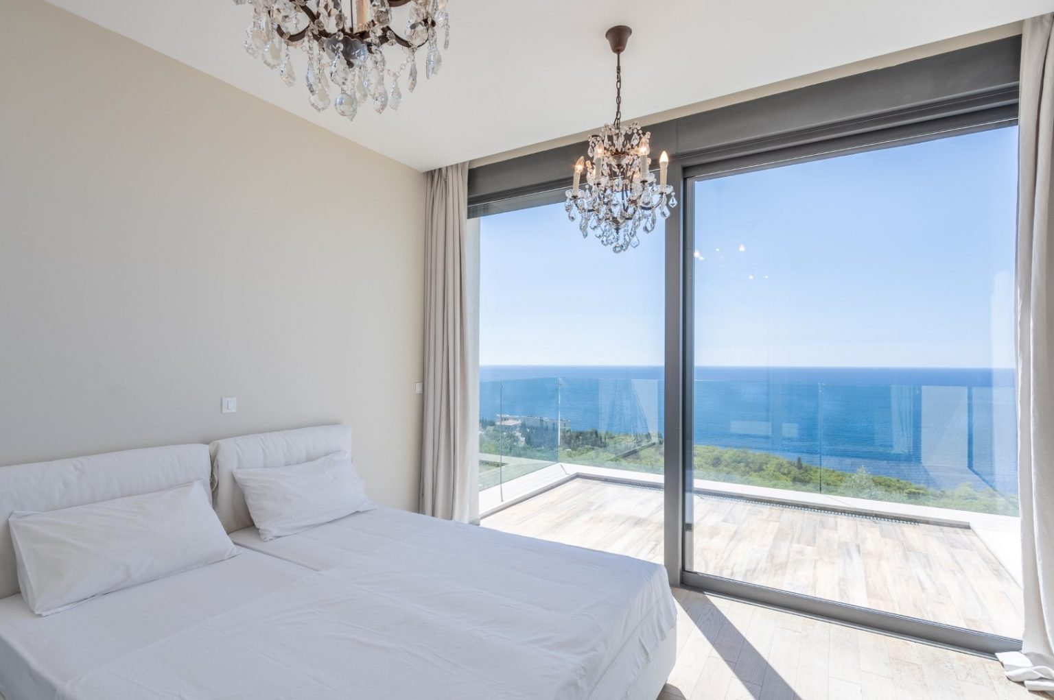 Five-Bedroom Villa Panorama in Reževići, Budva Riviera
