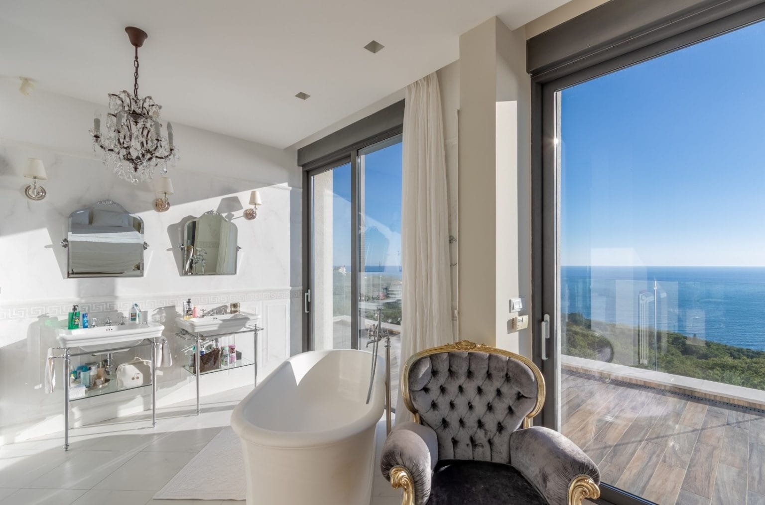 Five-Bedroom Villa Panorama in Reževići, Budva Riviera