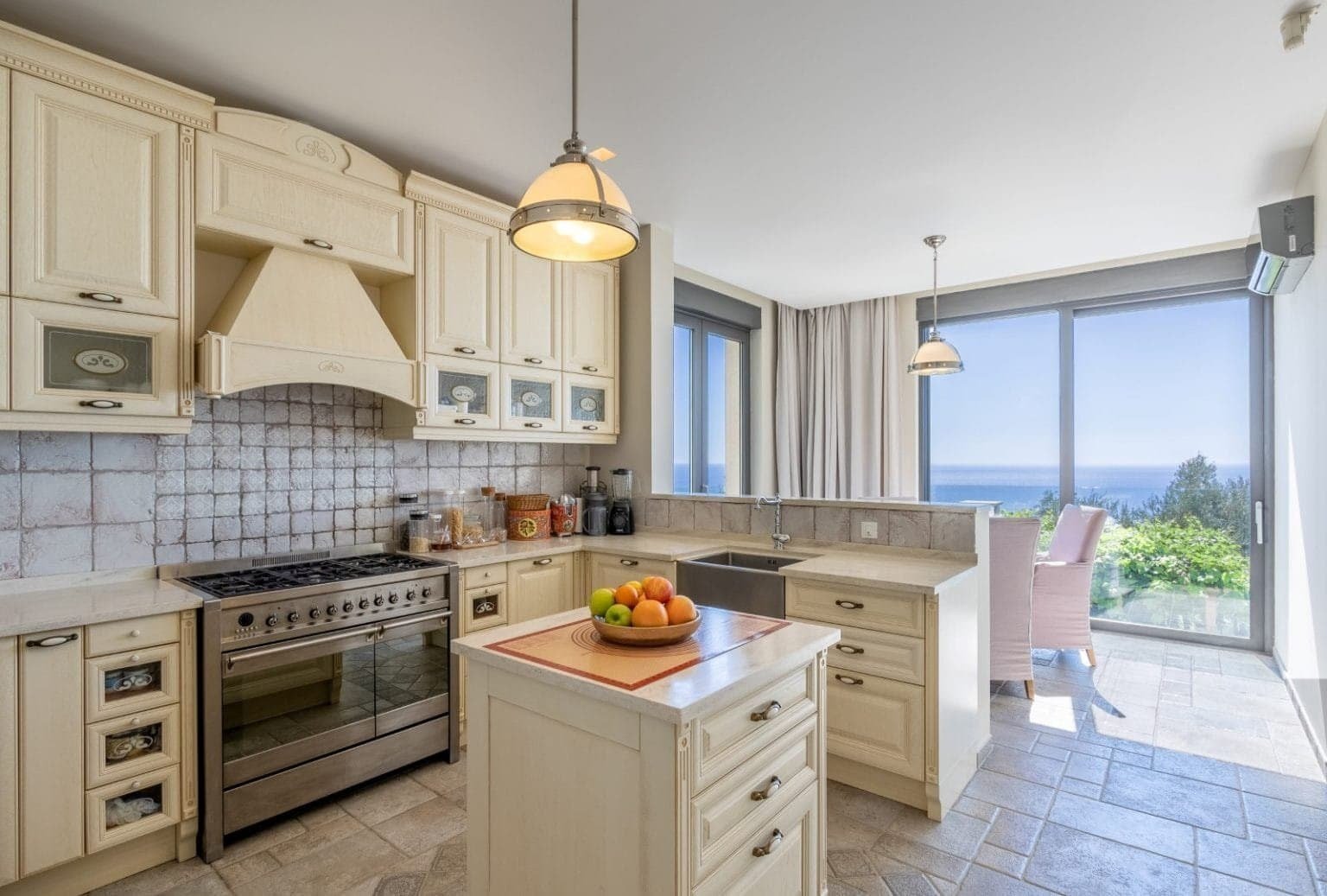 Five-Bedroom Villa Panorama in Reževići, Budva Riviera