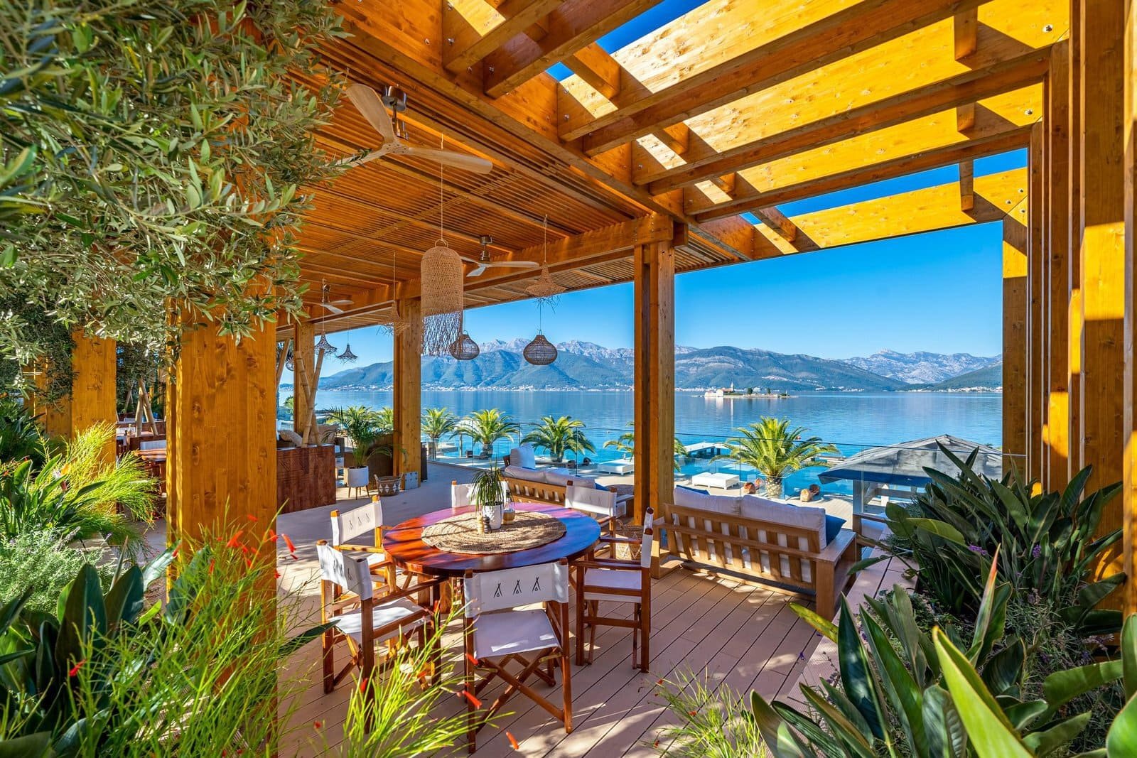 Four-Bedroom Penthouse at Nikki Beach Montenegro, Tivat