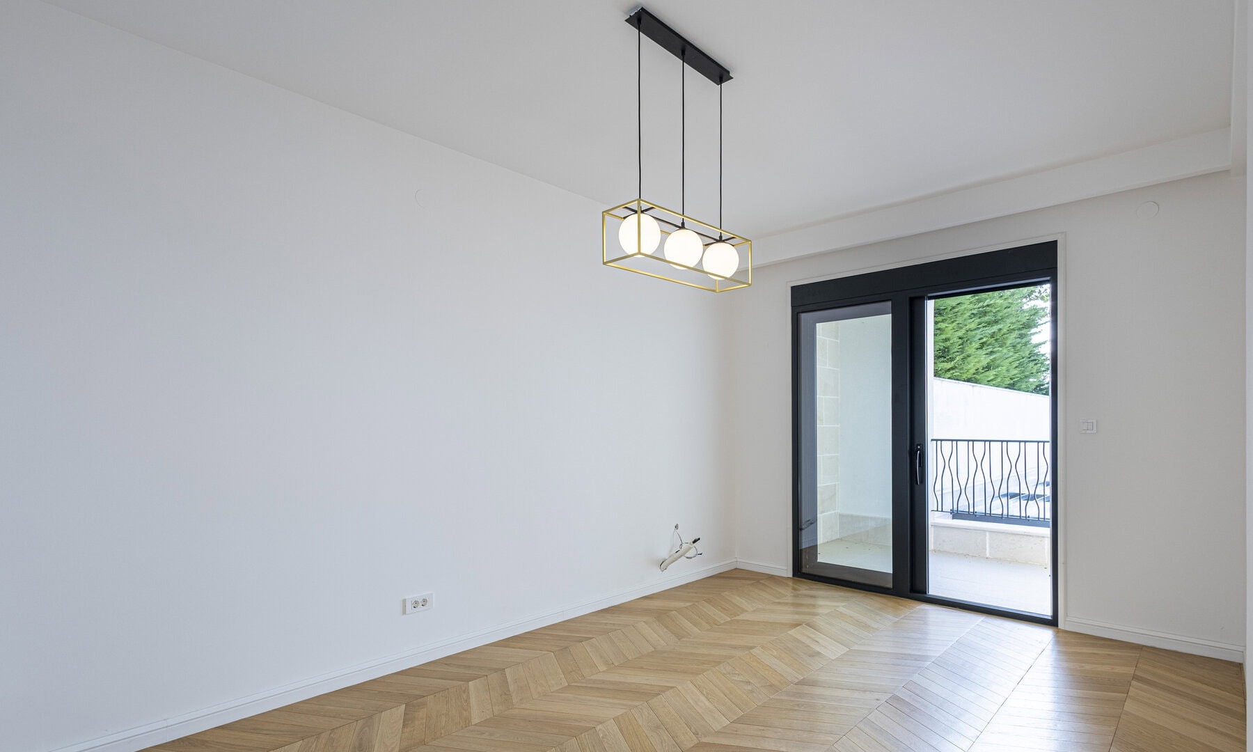 Four-Bedroom Villa with Pool and Wellness in Tudorovići, Budva