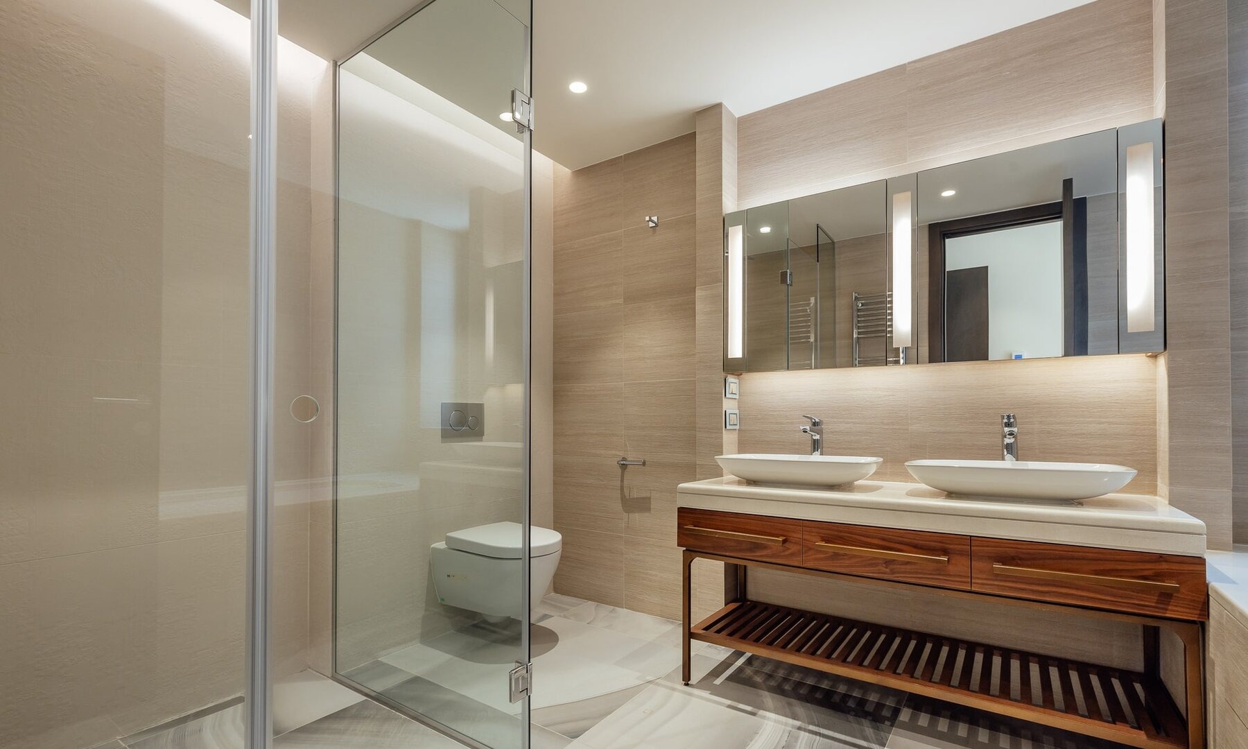 Three-Bedroom Villa with Rooftop Jacuzzi at Portonovi