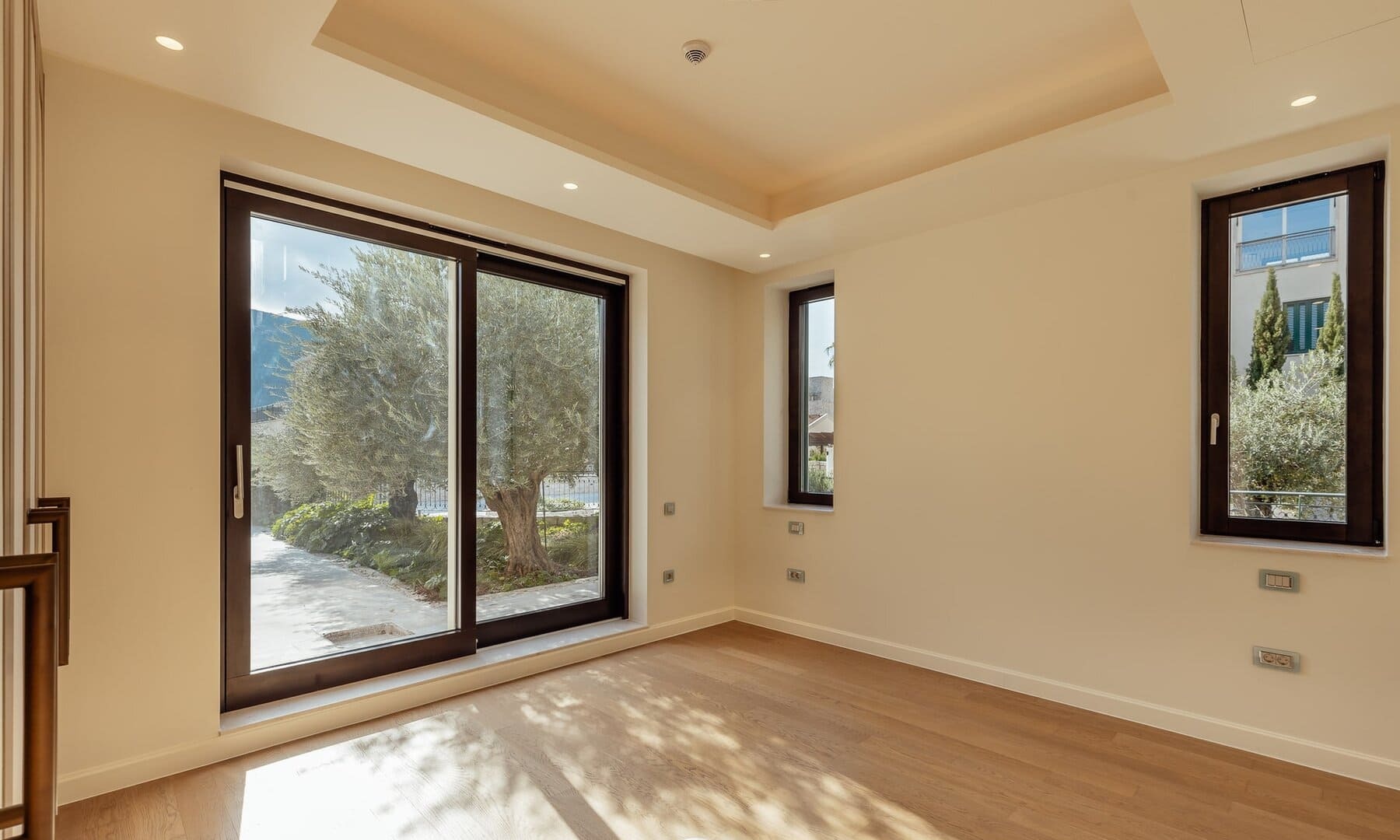 Three-Bedroom Villa with Rooftop Jacuzzi at Portonovi