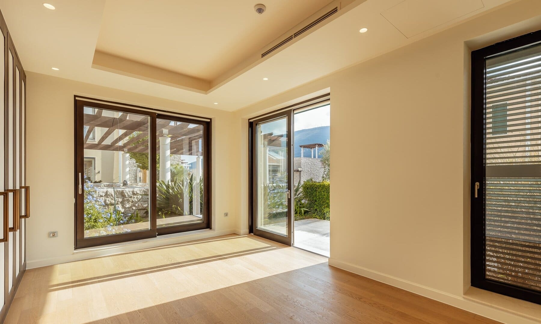 Three-Bedroom Villa with Rooftop Jacuzzi at Portonovi