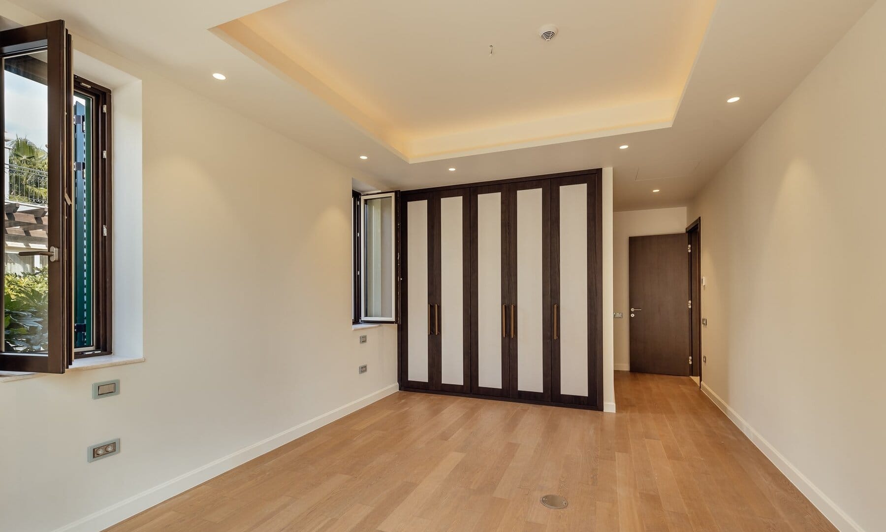 Three-Bedroom Villa with Rooftop Jacuzzi at Portonovi