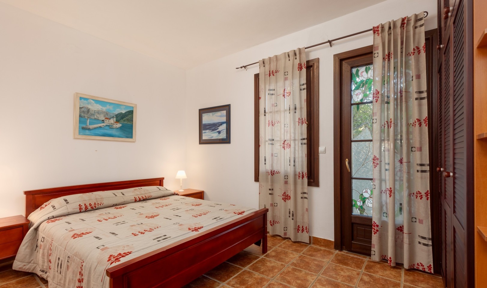 Two-Bedroom Furnished Apartment in Kostanjica, Kotor Bay