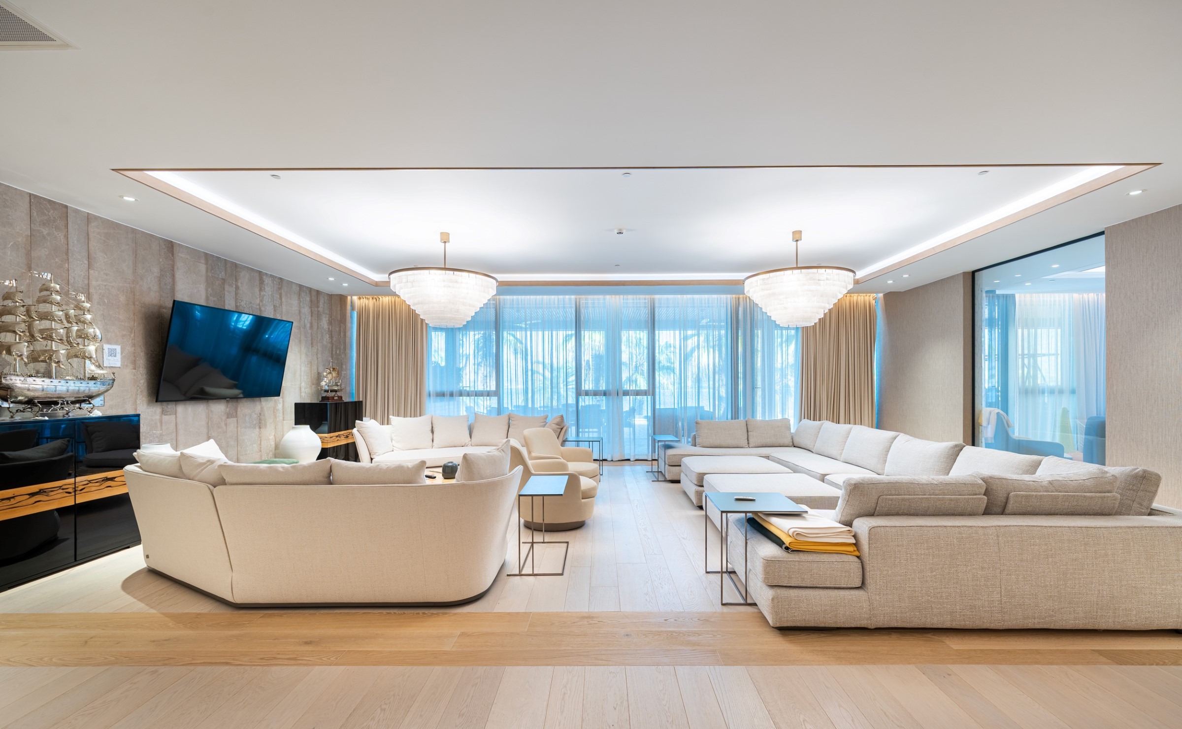 Five-Bedroom Resort Residence in Đuraševići, Tivat