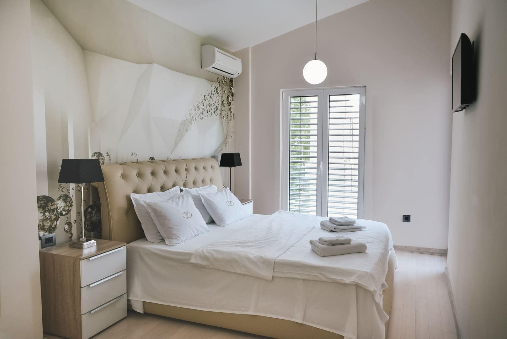 Six-Bedroom Villa with Pool in Dobrota, Kotor Bay