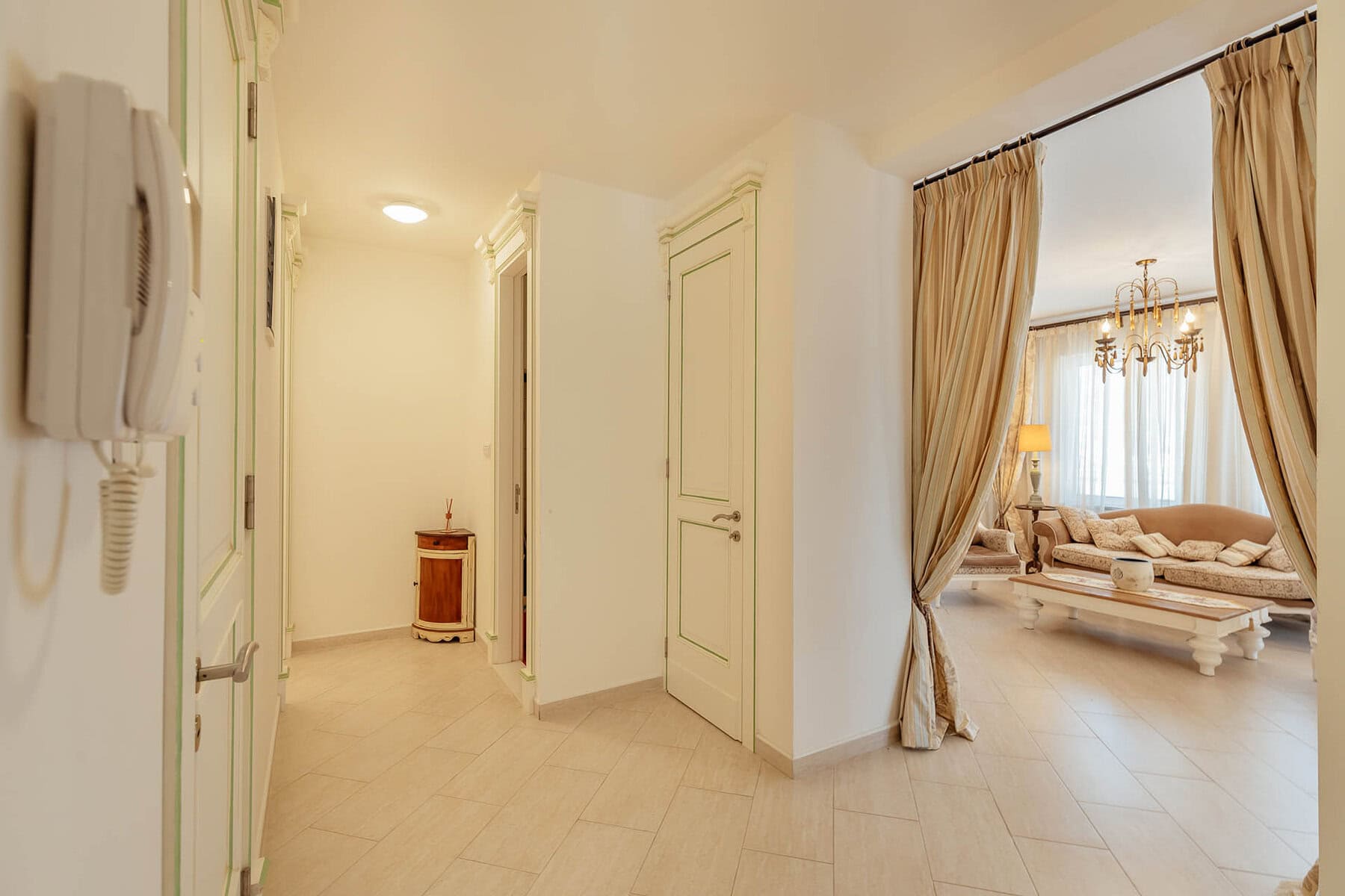 Two-Bedroom Bay-View Apartment in Muo, Kotor