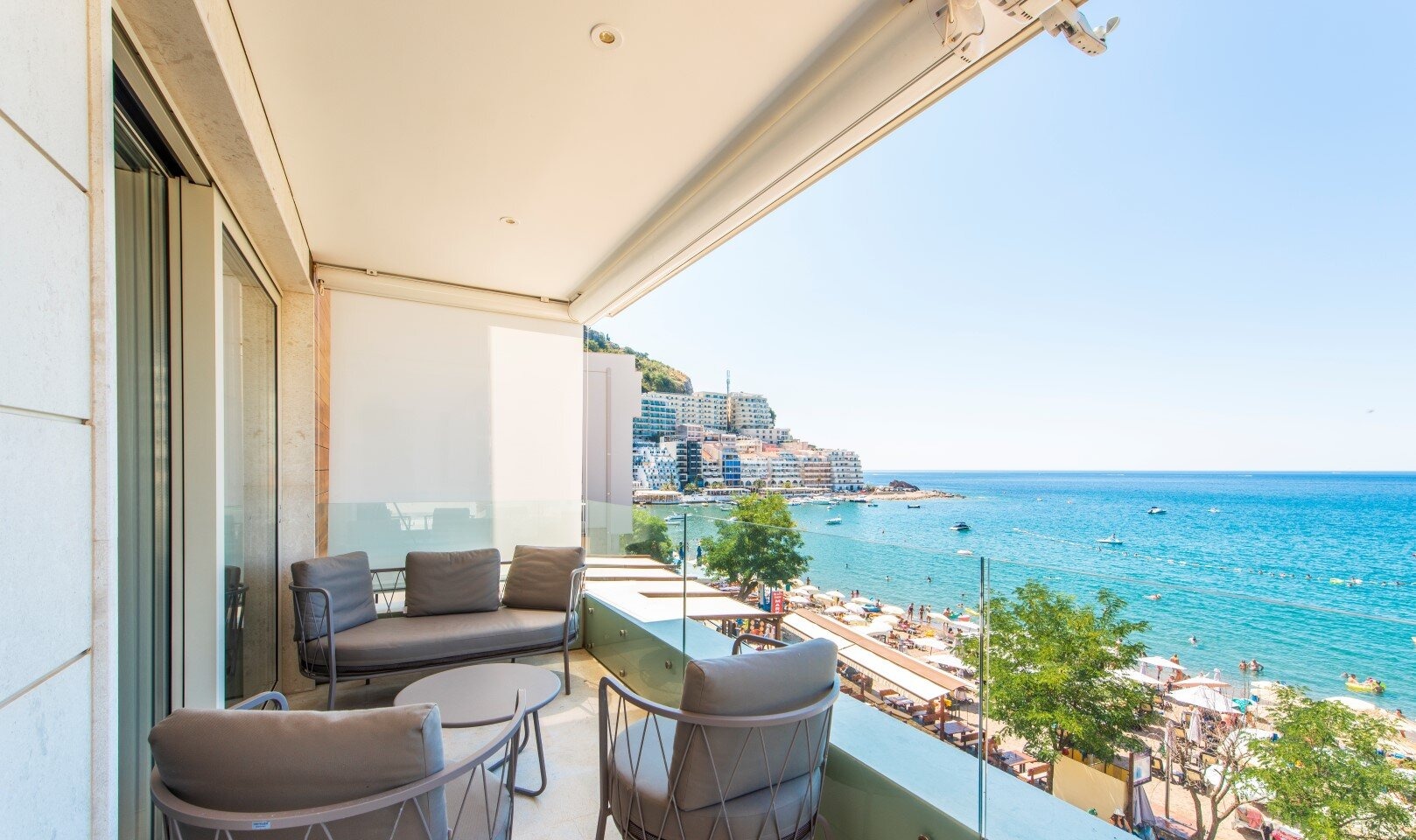 Three-Bedroom Waterfront Apartment in Rafailovići, Budva