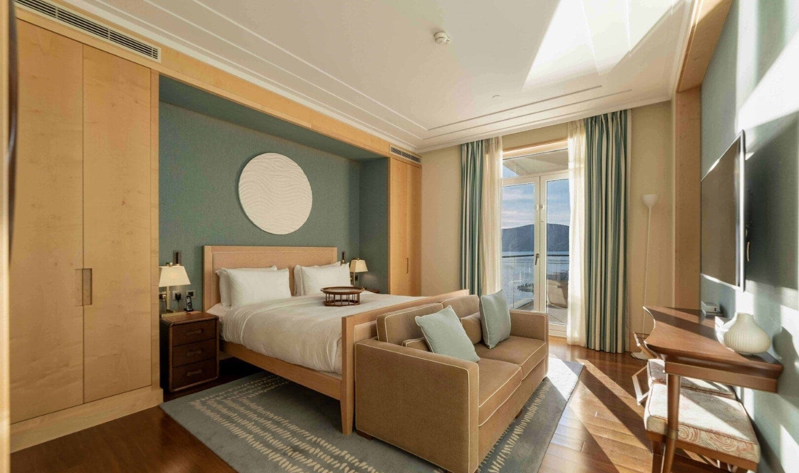 Two-Bedroom Waterfront Residence in Aqua, Porto Montenegro