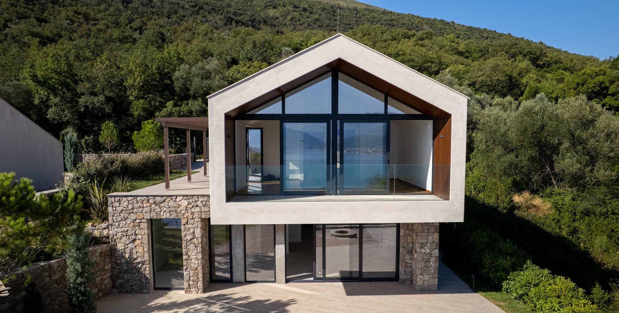 Twin Contemporary Villas in Zabrđe, Luštica Peninsula