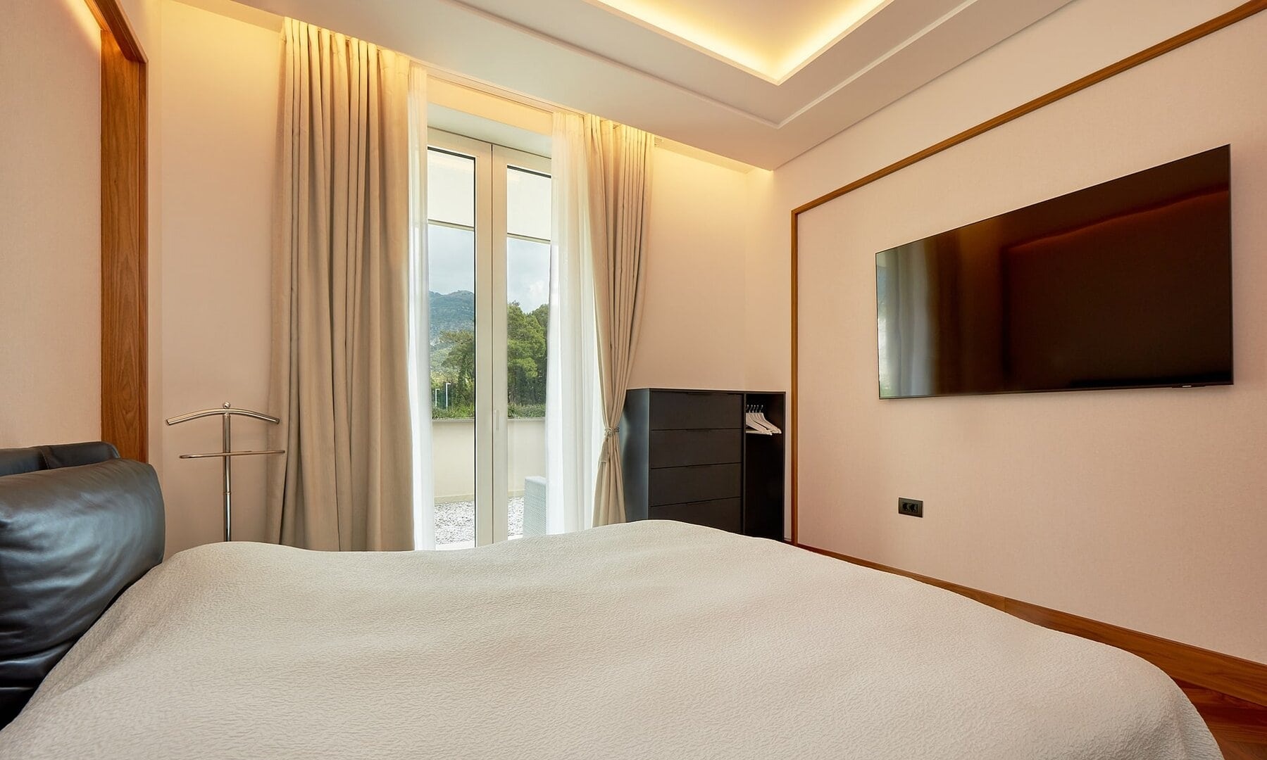 Two-Bedroom Corner Residence in Elena, Porto Montenegro