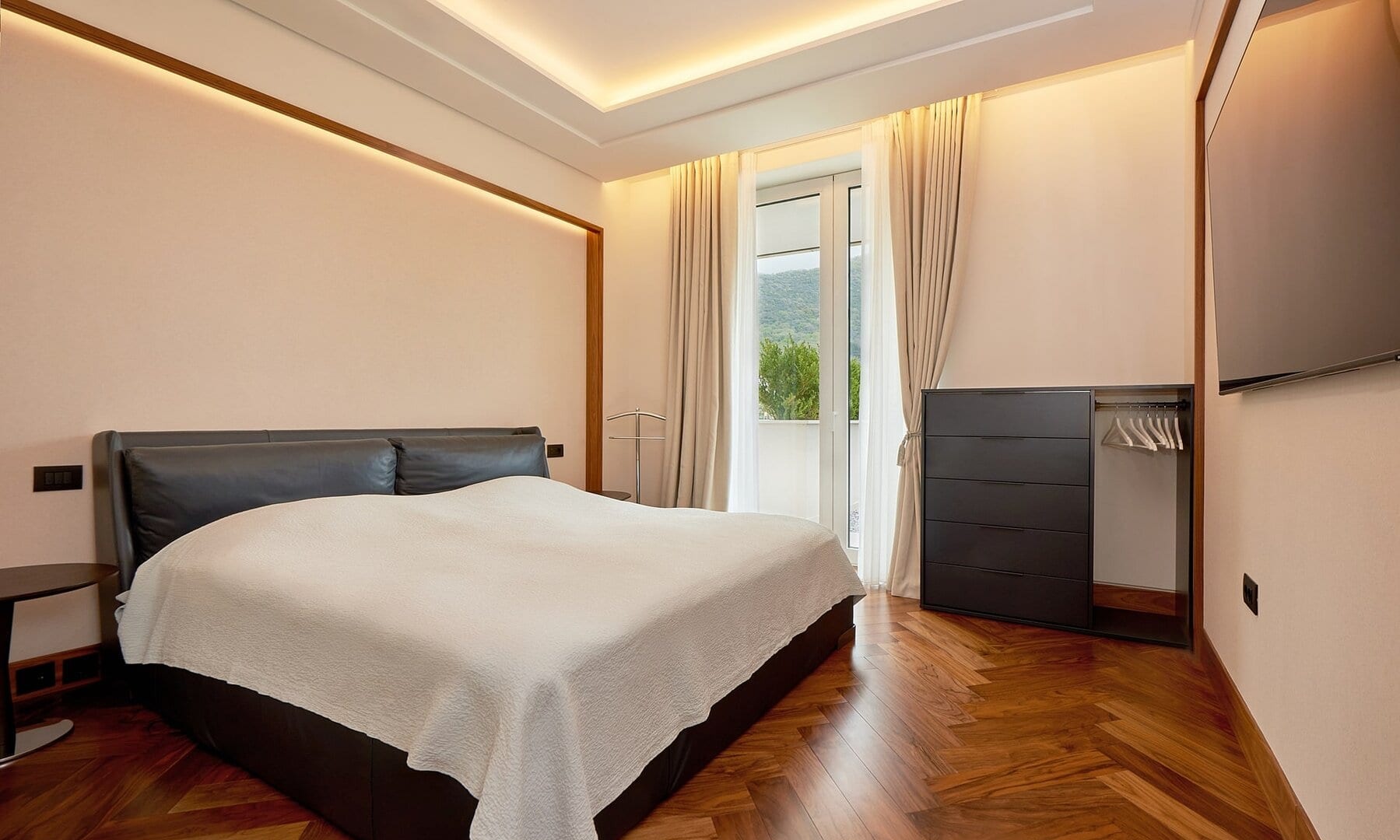 Two-Bedroom Corner Residence in Elena, Porto Montenegro