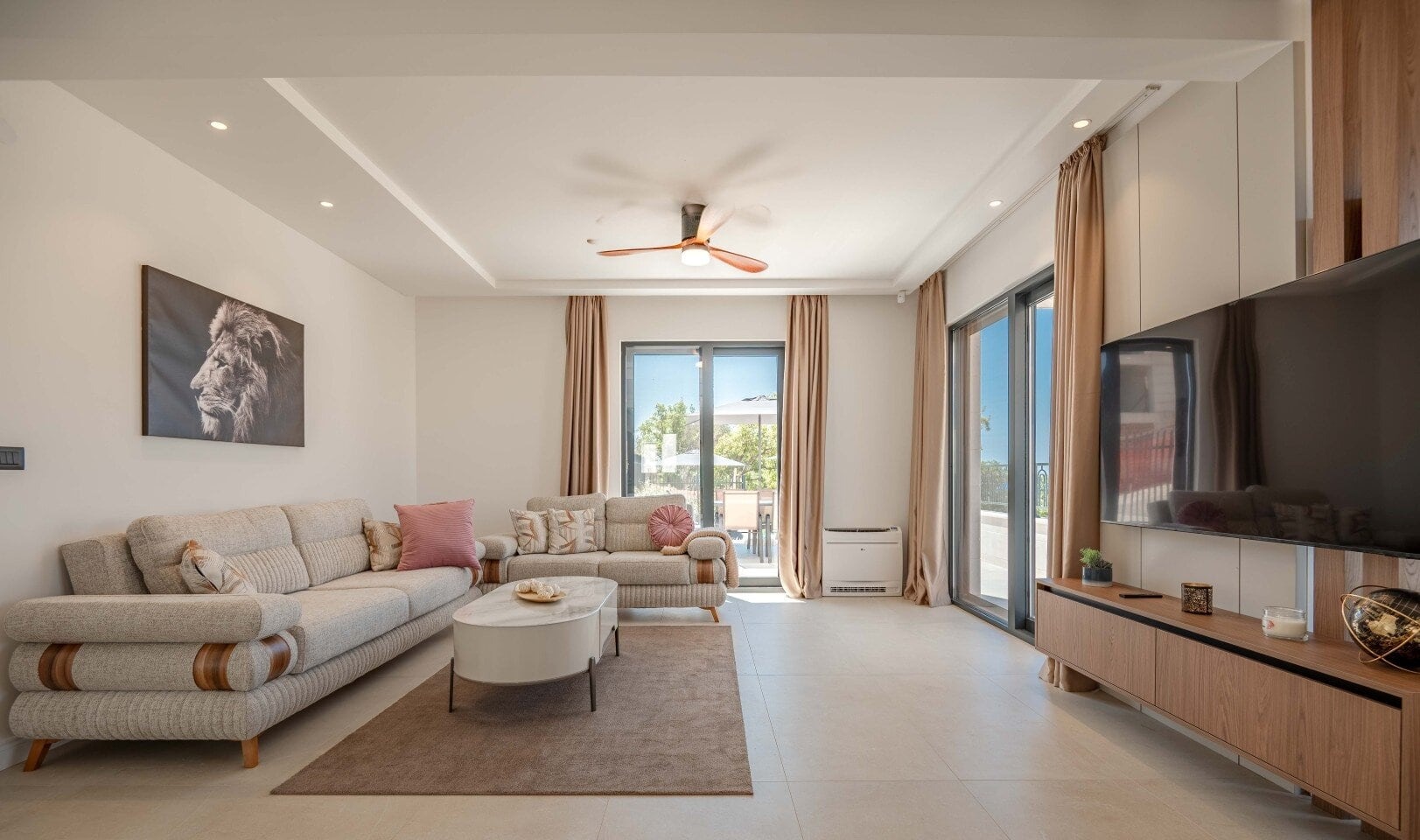Five-Bedroom Villa with Pool in Reževići, Budva Riviera