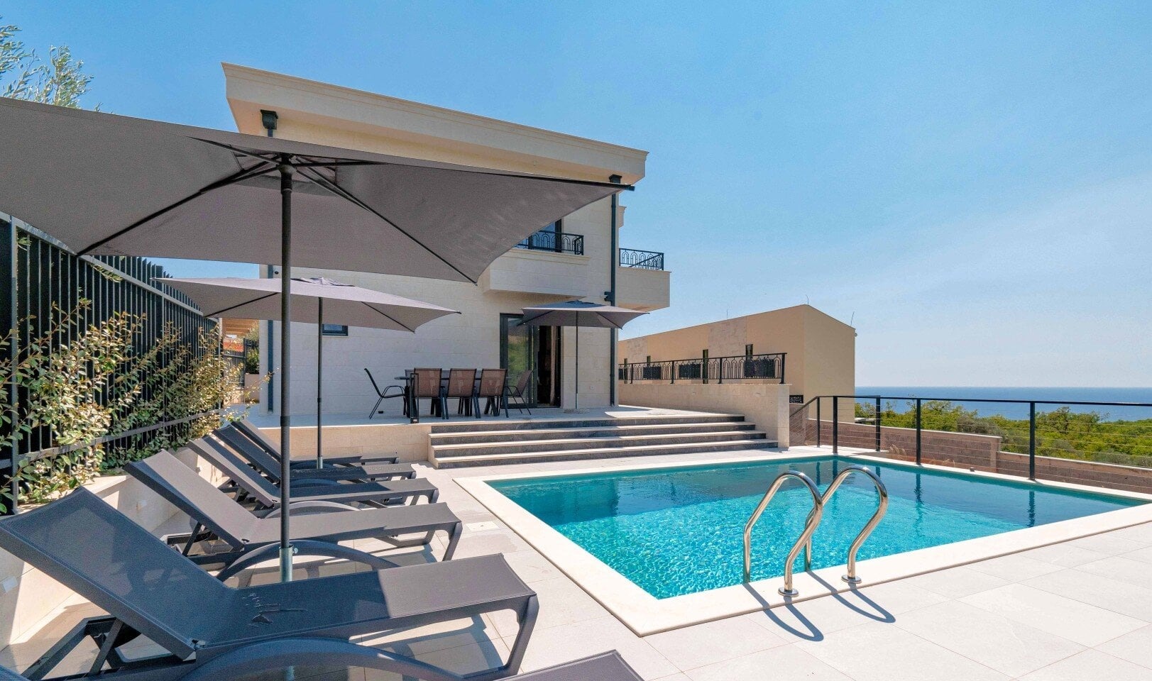 Five-Bedroom Villa with Pool in Reževići, Budva Riviera