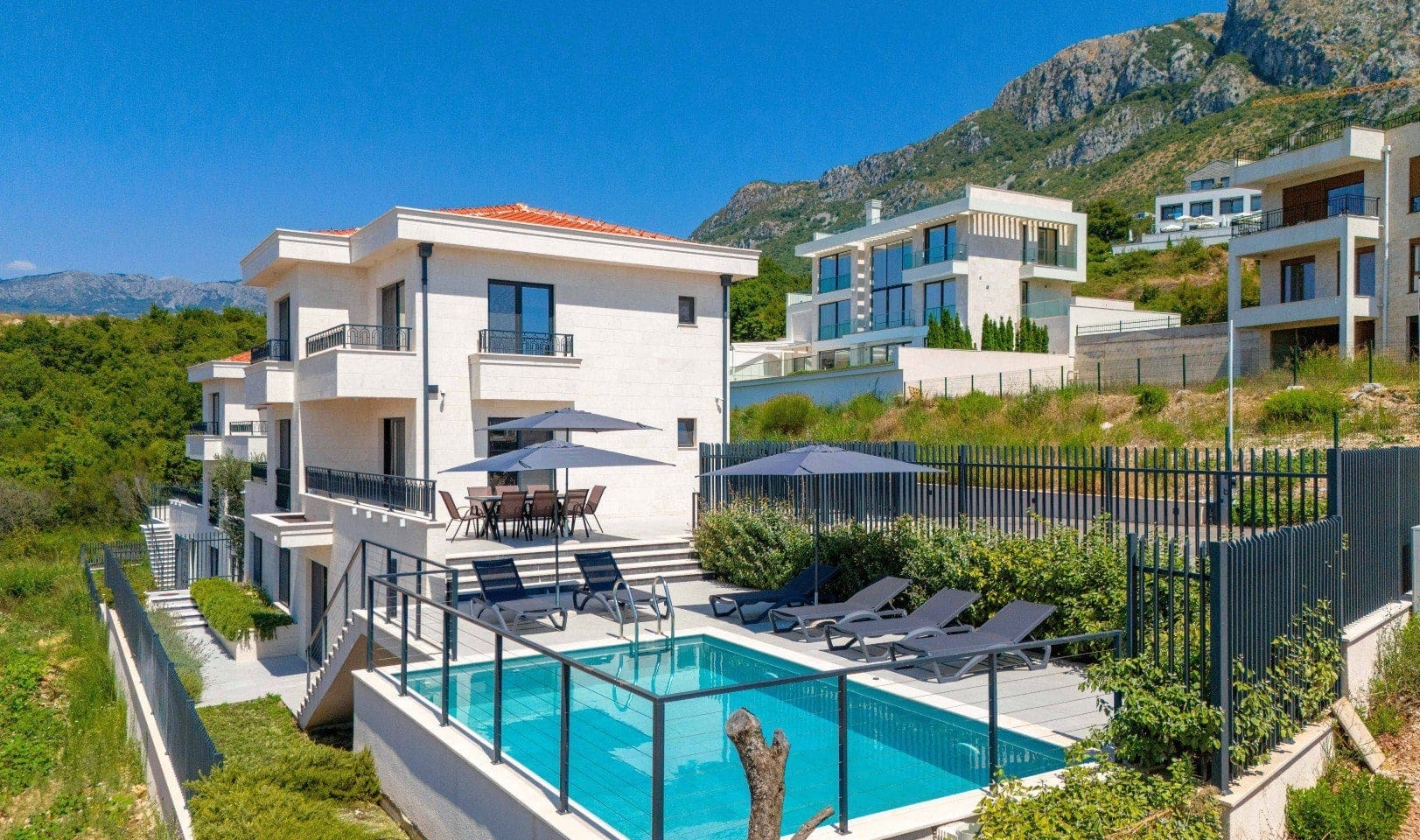 Five-Bedroom Villa with Pool in Reževići, Budva Riviera