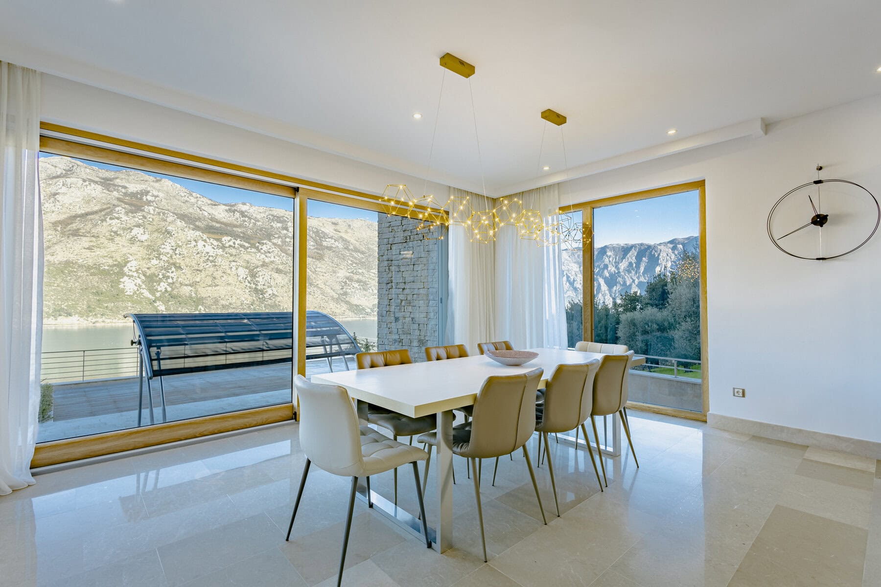 Four-Bedroom Villa with Pool in Stoliv, Kotor Bay