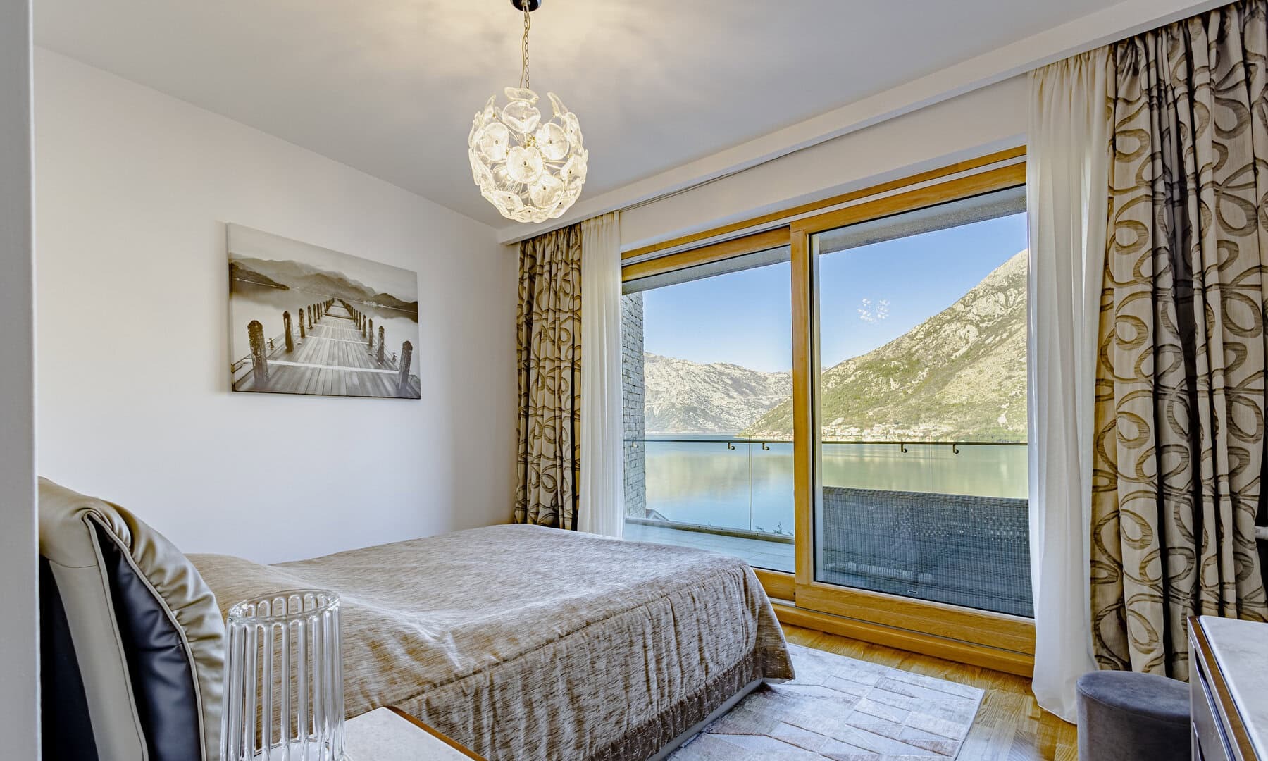 Four-Bedroom Villa with Pool in Stoliv, Kotor Bay