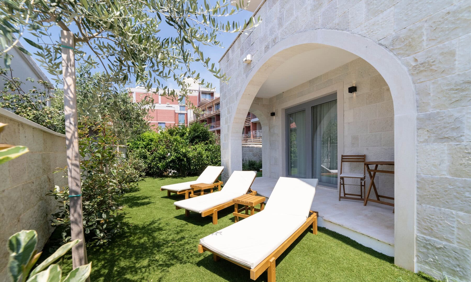 Ten-Unit Boutique Hotel in Pržno, Budva Riviera
