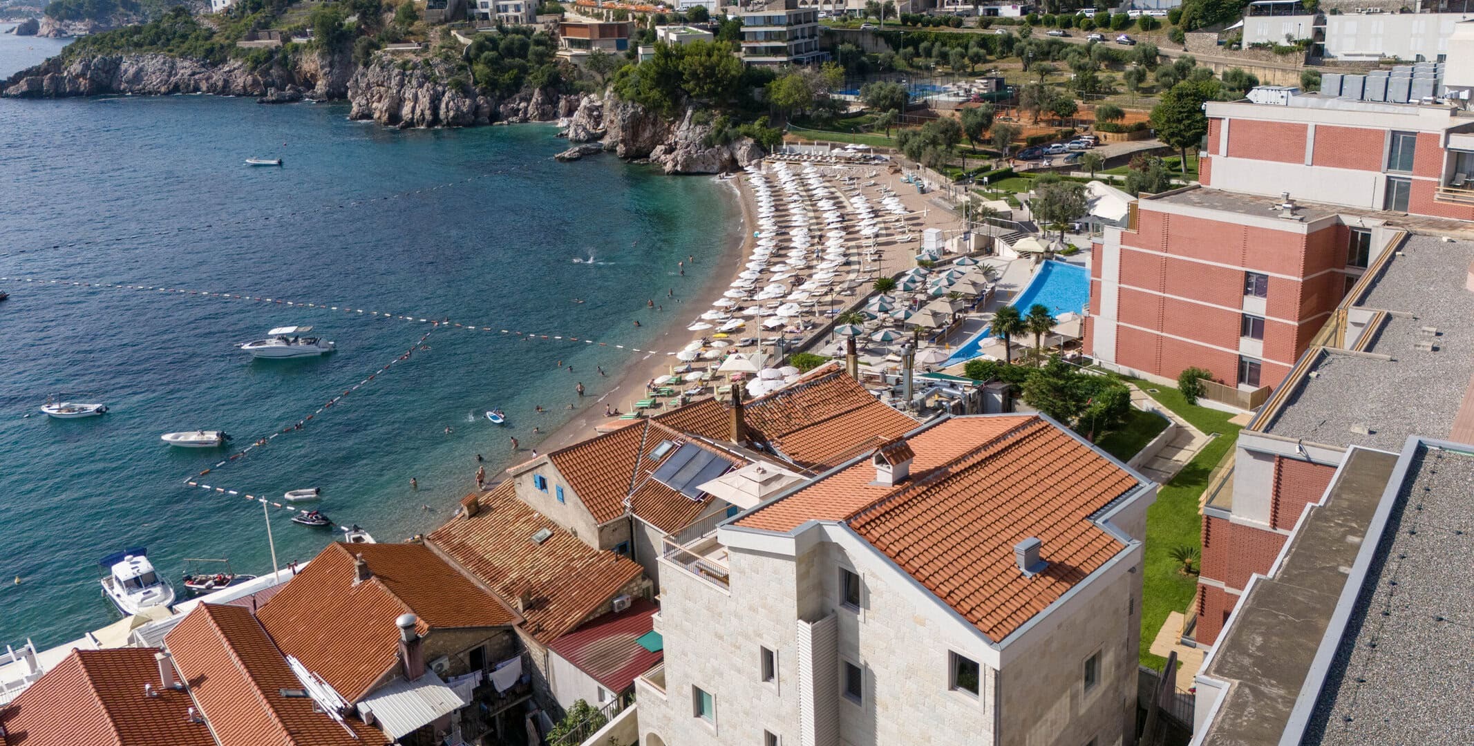 Ten-Unit Boutique Hotel in Pržno, Budva Riviera